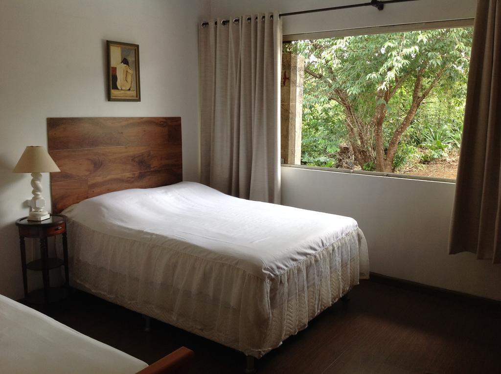 Braunes Guest House Нова-Фрибурго Екстериор снимка